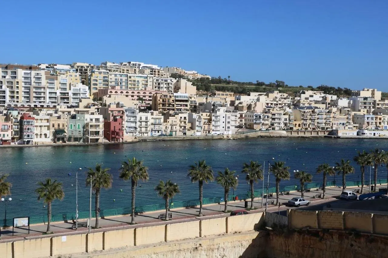 Sea Front Apartment 마르사스칼라 몰타
