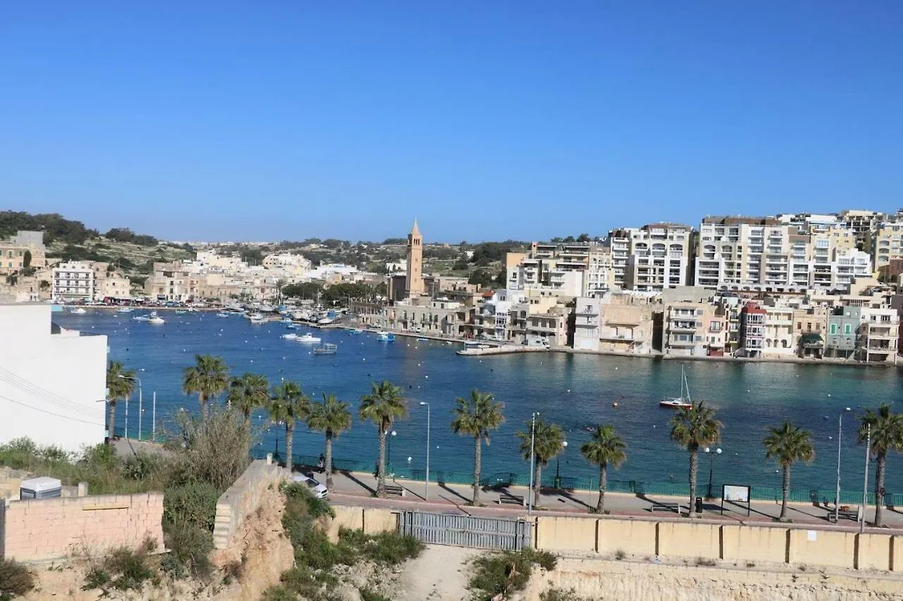 Sea Front Apartment 마르사스칼라