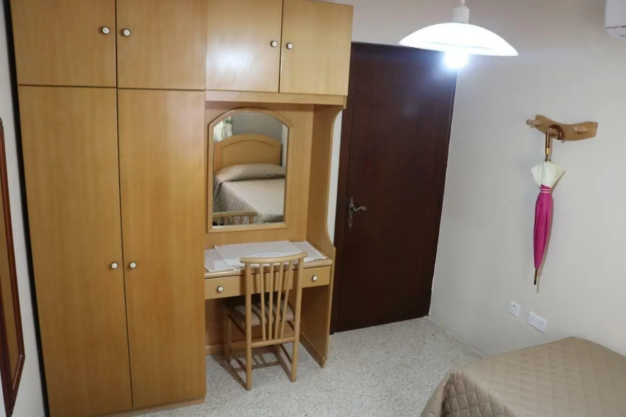 Sea Front Apartment Marsaskala